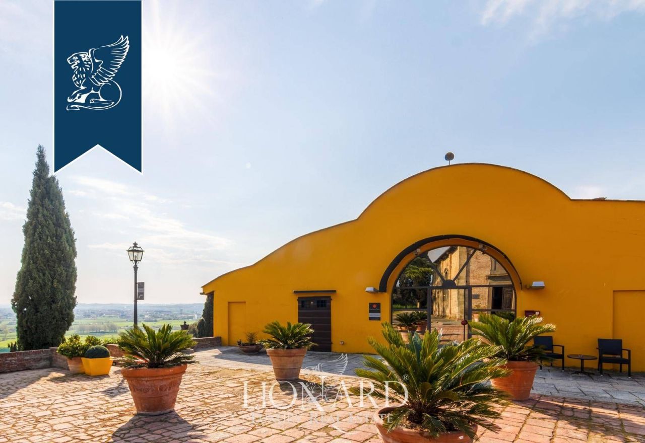 Вилла в Пизе, Италия, 2 000 м² - фото 10