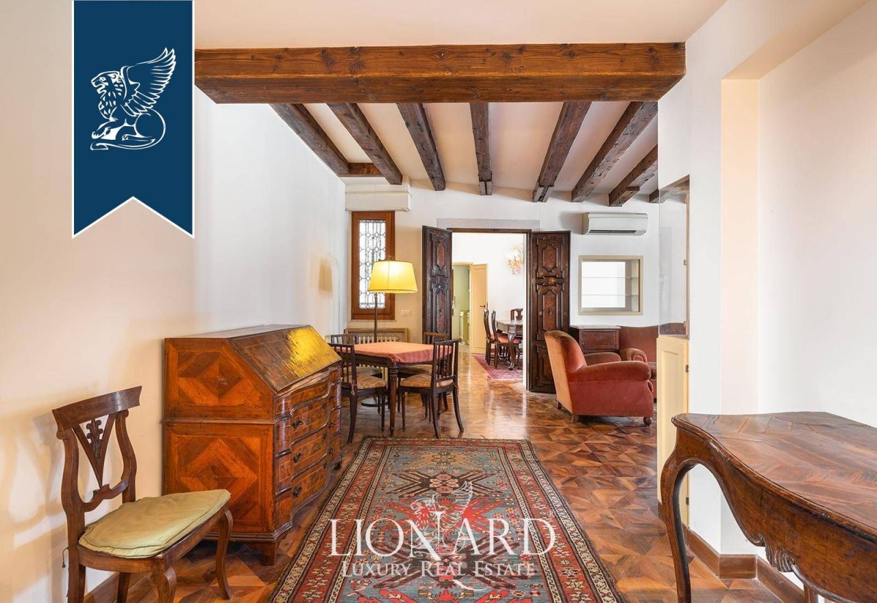 Апартаменты в Венеции, Италия, 240 м² - фото 10