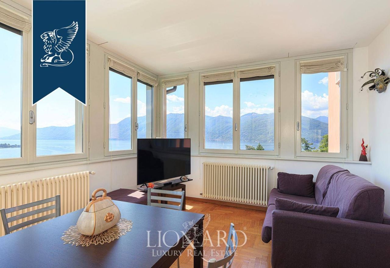 Вилла в Луино, Италия, 700 м² - фото 10