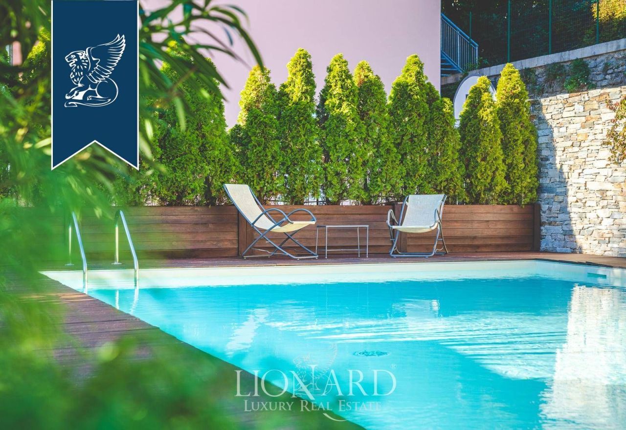 Отель, гостиница в Империи, Италия, 1 000 м² - фото 10