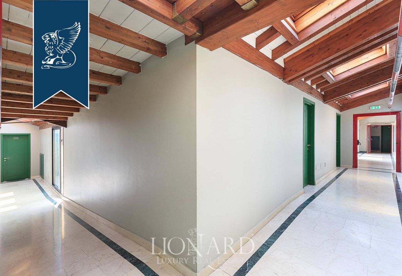 Дом в Брешии, Италия, 3 230 м² - фото 10