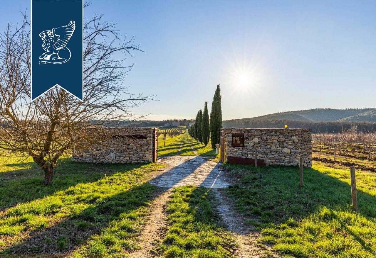 Ферма в Сиене, Италия, 1 400 м² - фото 10