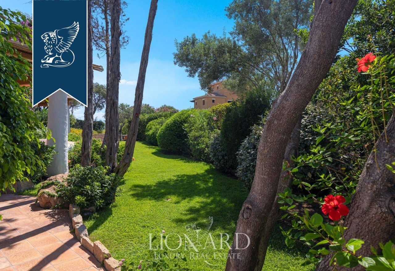 Вилла в Порто Черво, Италия, 270 м² - фото 10