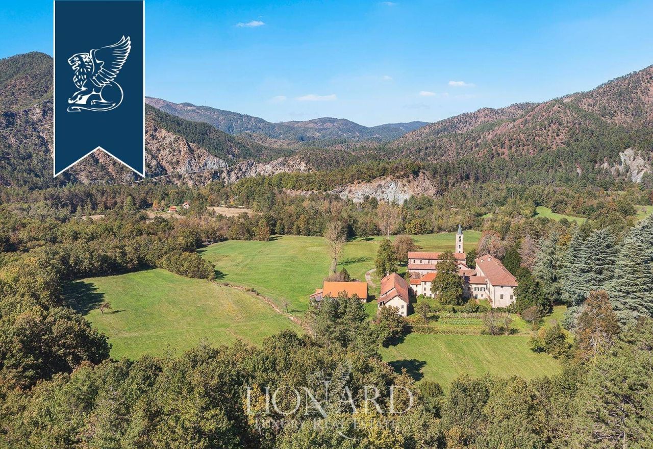 Вилла в Генуе, Италия, 4 200 м² - фото 10