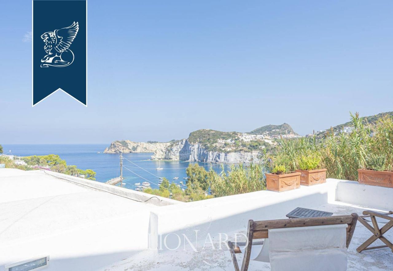 Вилла в Латина, Италия, 233 м² - фото 10