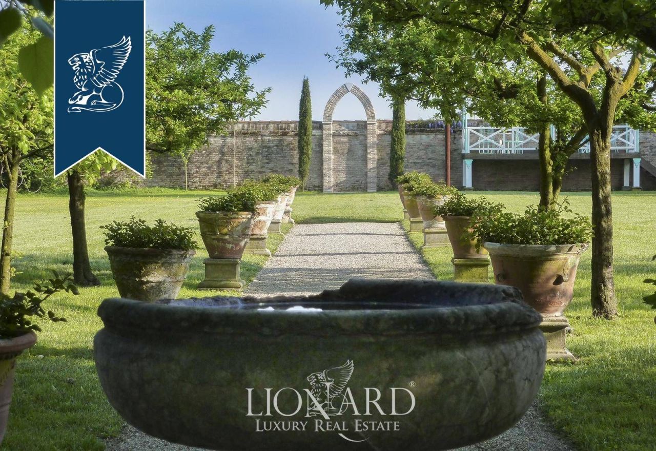 Вилла в Венеции, Италия, 1 500 м² - фото 10