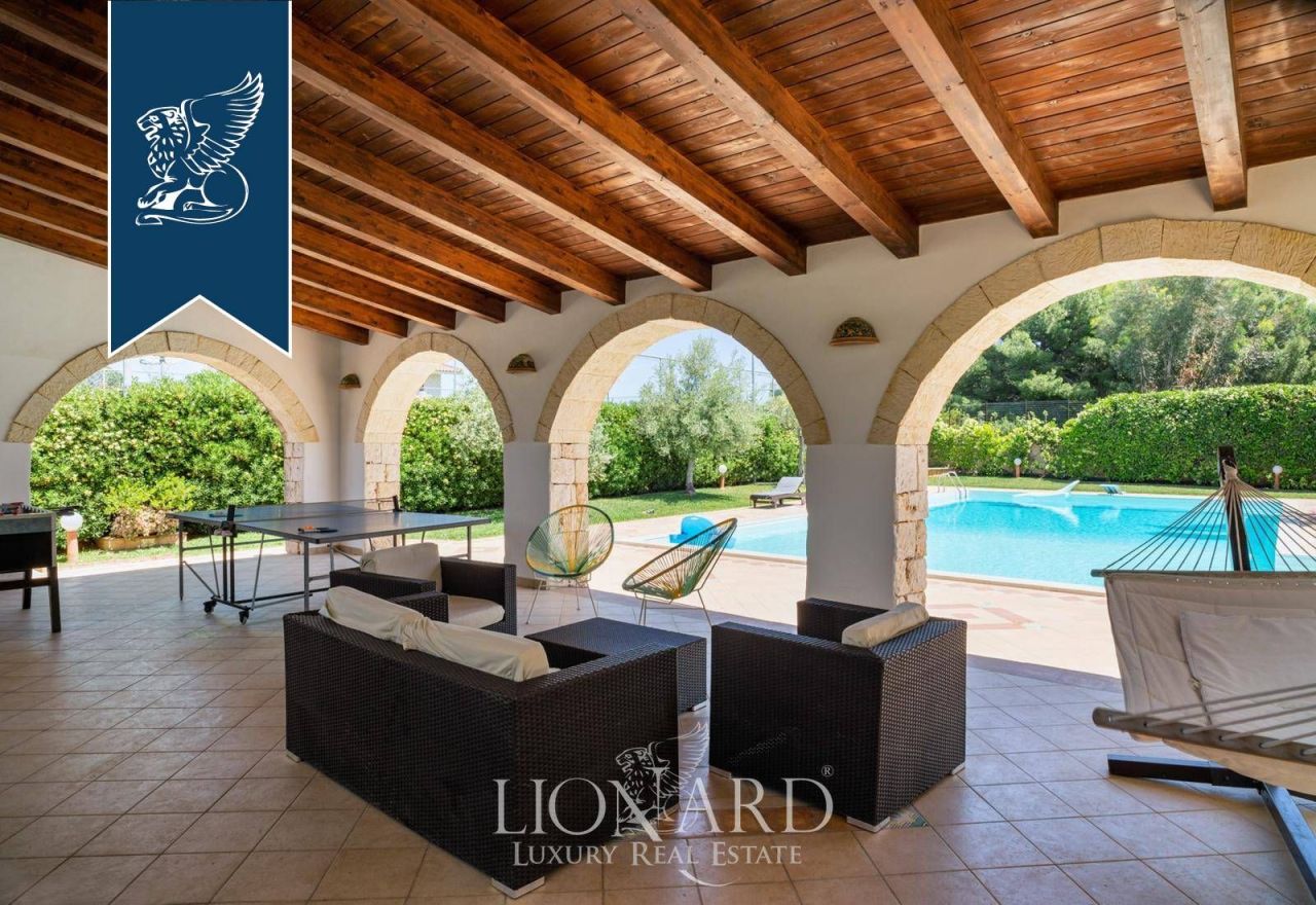 Вилла в Сиракузах, Италия, 180 м² - фото 9