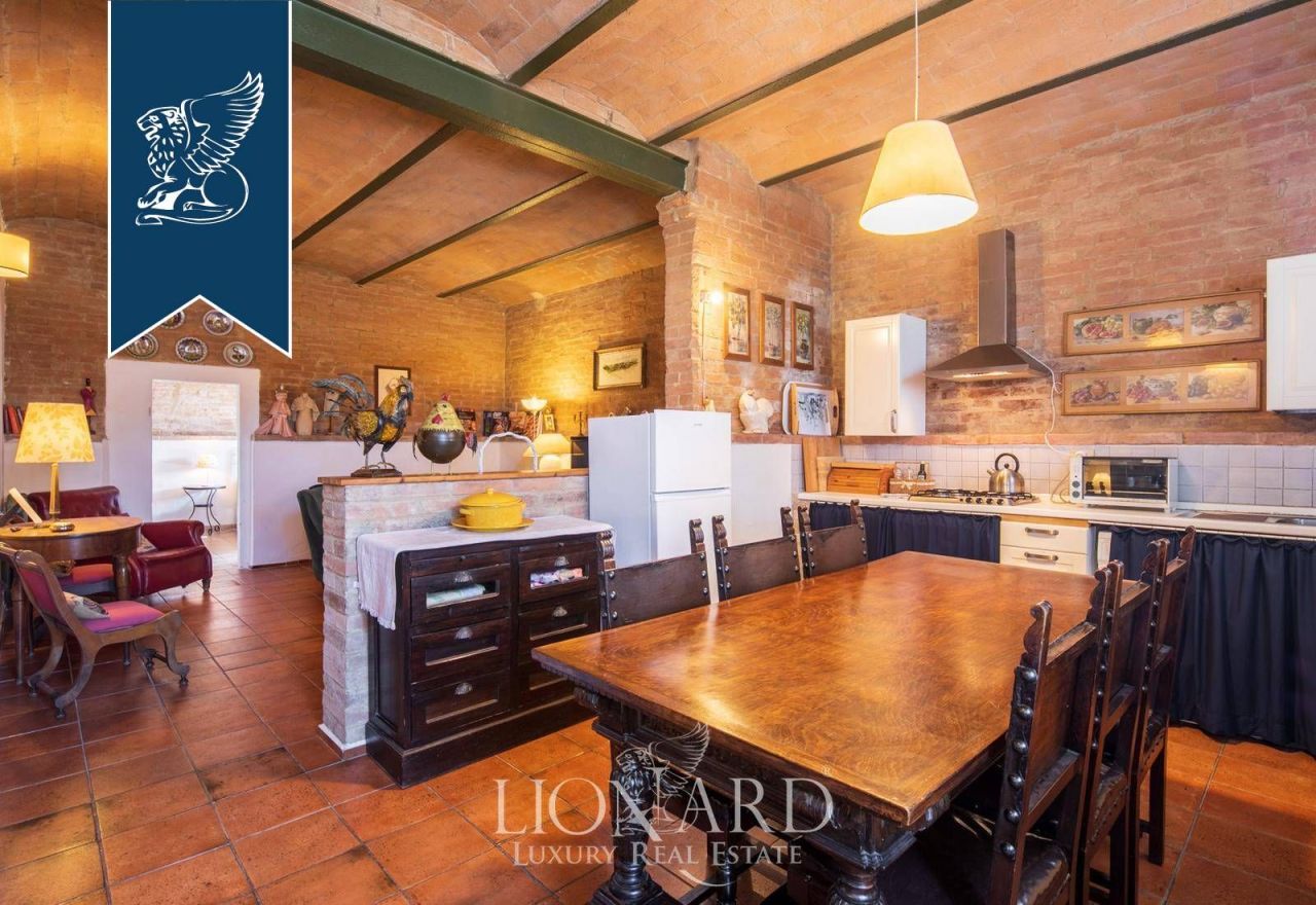 Вилла в Буонконвенто, Италия, 300 м² - фото 9