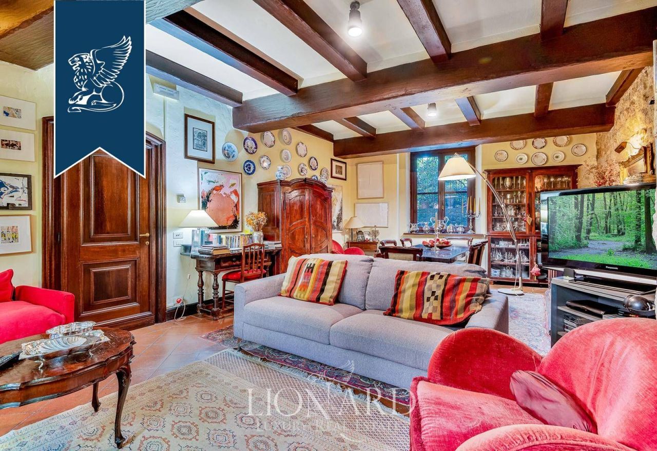 Замок в Камайоре, Италия, 500 м² - фото 9