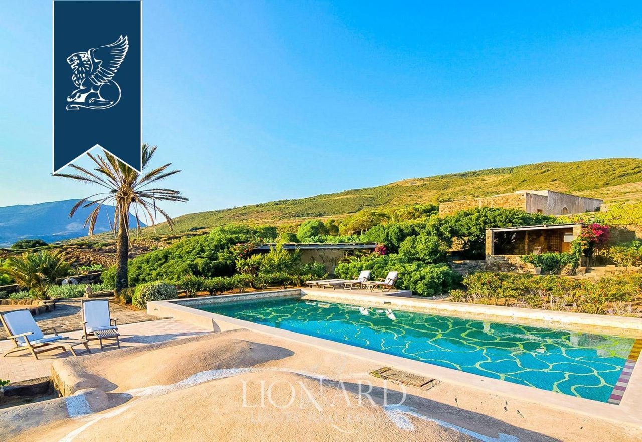 Ферма на о-ве Пантеллерия, Италия, 550 м² - фото 9