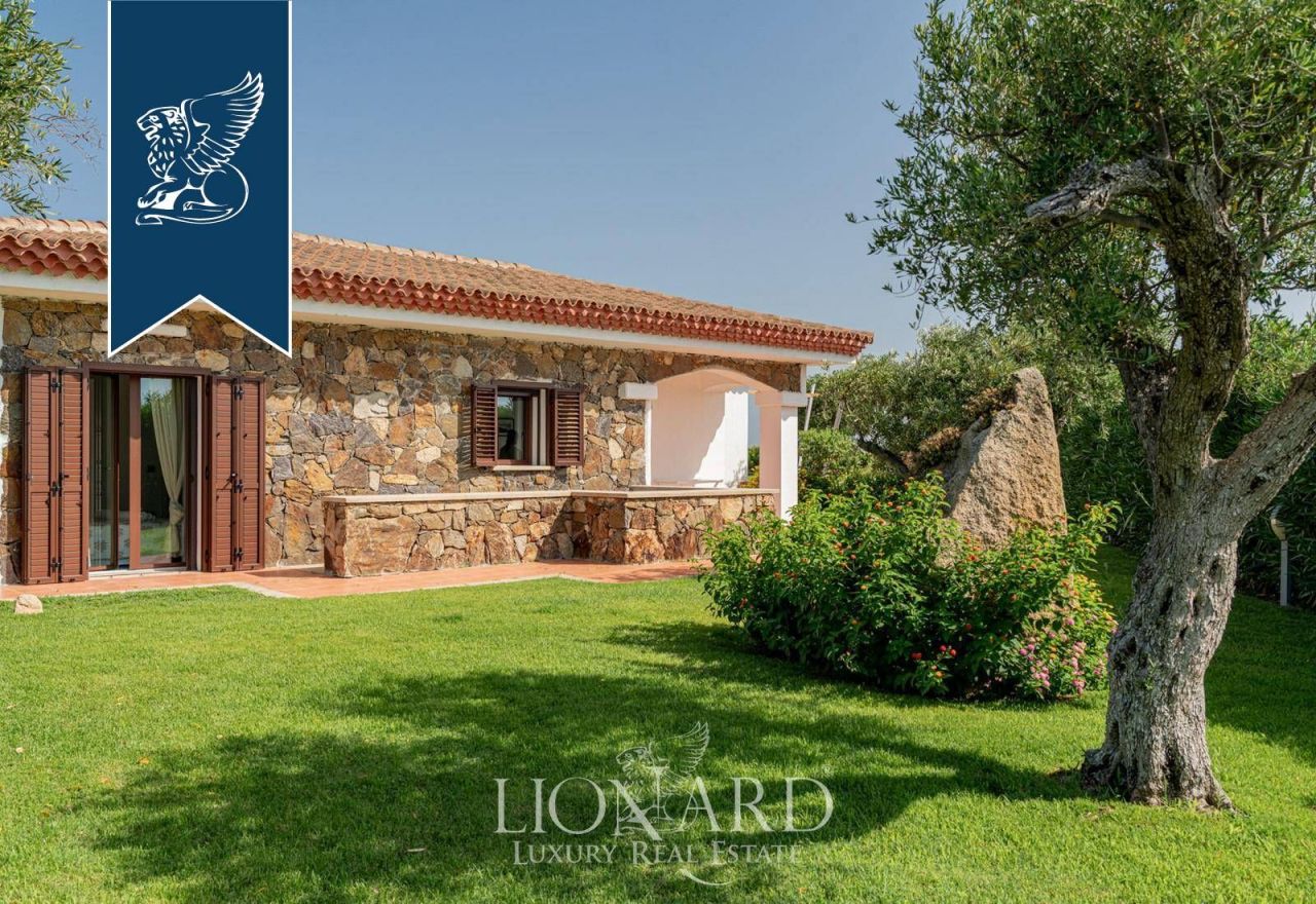 Вилла в Палау, Италия, 200 м² - фото 9