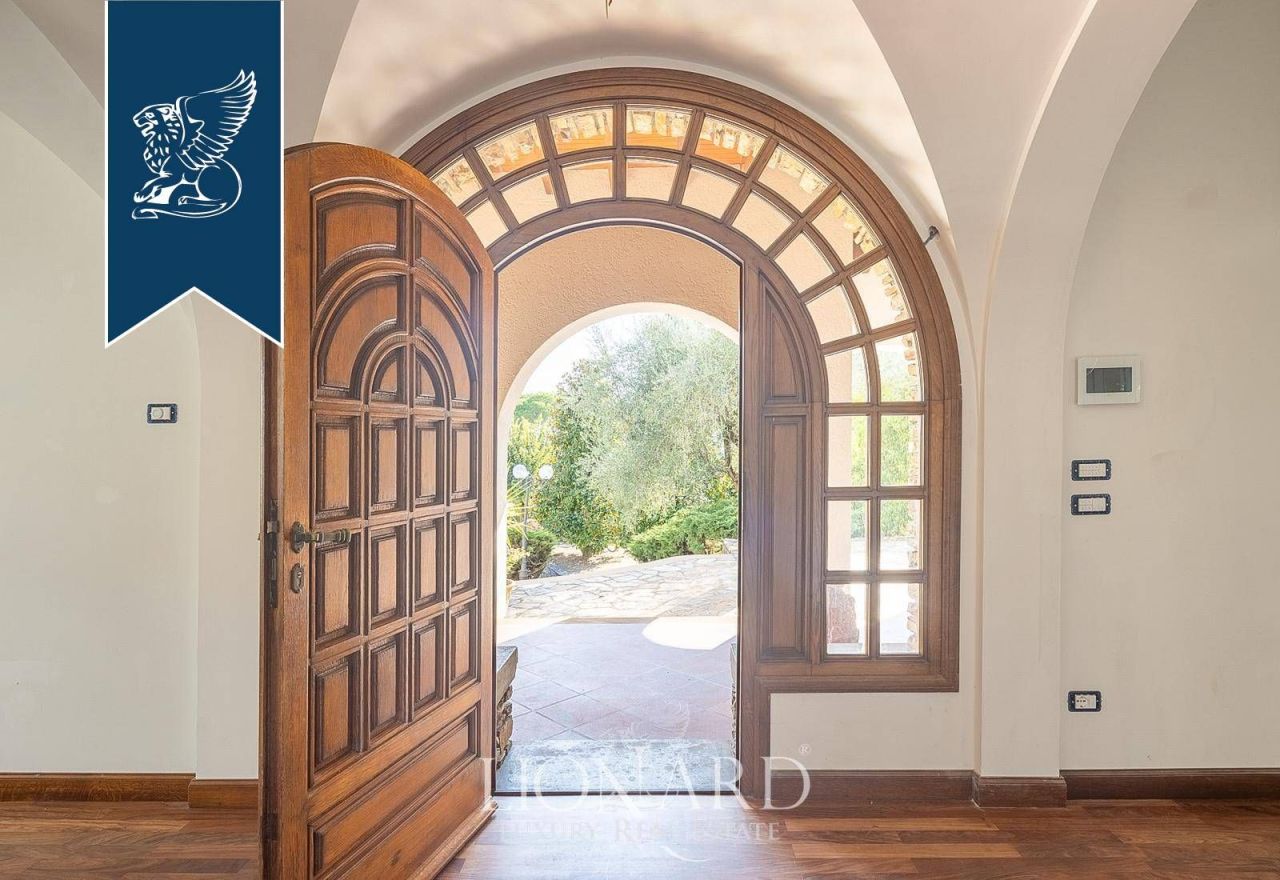 Вилла в Пистое, Италия, 900 м² - фото 9