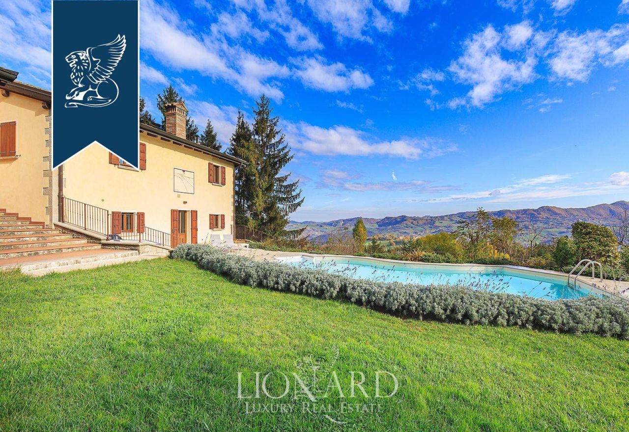 Вилла в Модене, Италия, 1 200 м² - фото 9