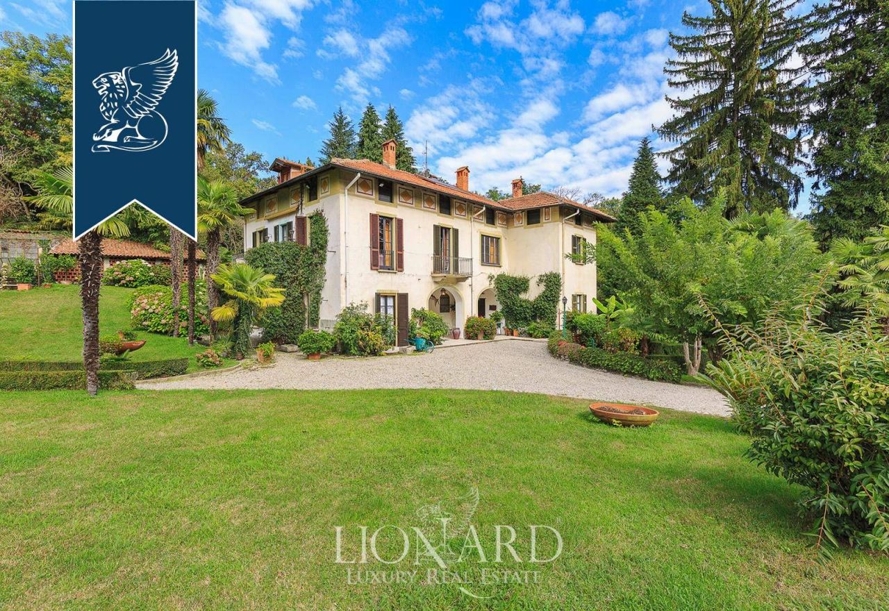 Вилла в Ароло, Италия, 1 100 м² - фото 9