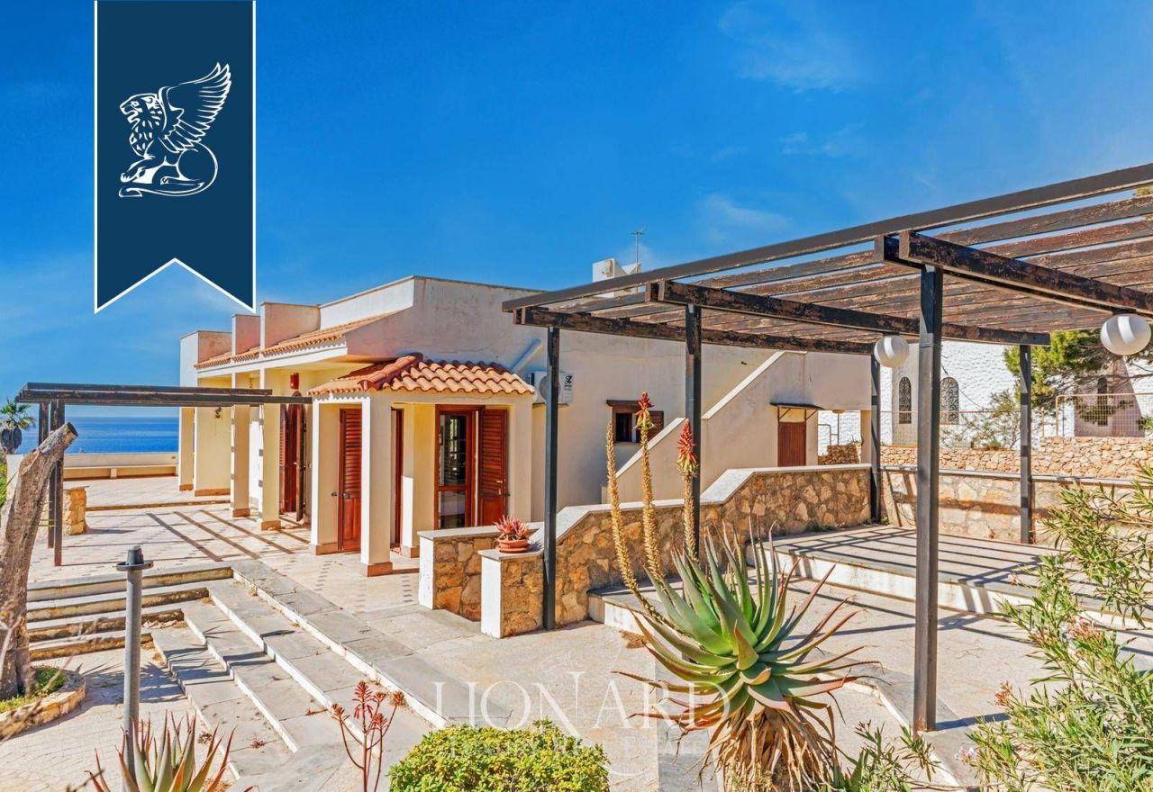 Вилла в Агридженто, Италия, 410 м² - фото 9