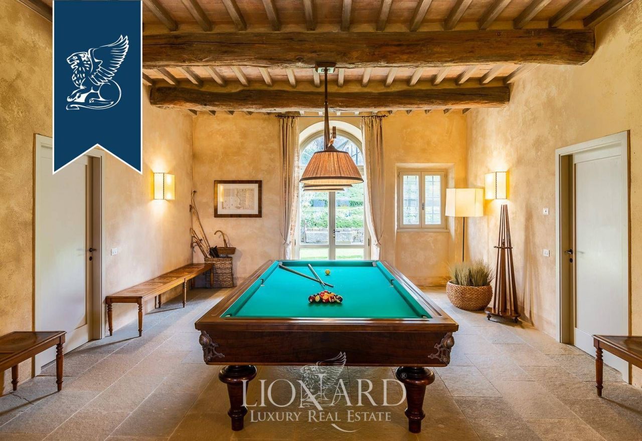 Замок в Сиене, Италия, 10 200 м² - фото 10