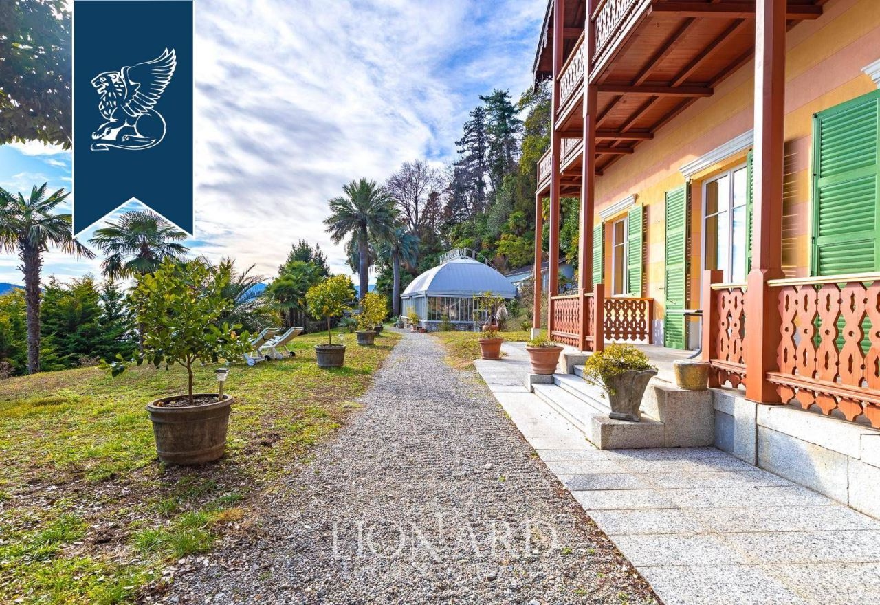 Вилла в Вербании, Италия, 1 000 м² - фото 9