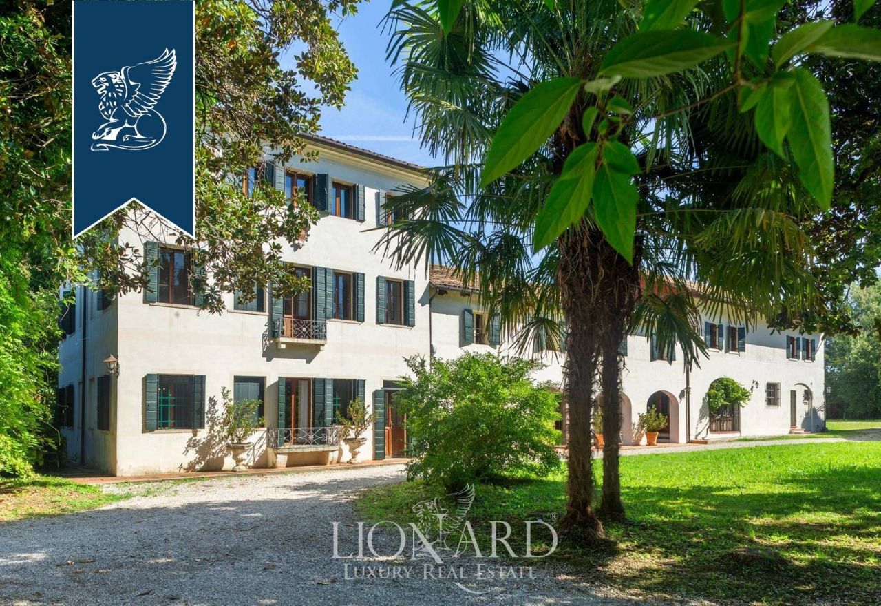 Вилла в Тревизо, Италия, 1 884 м² - фото 9