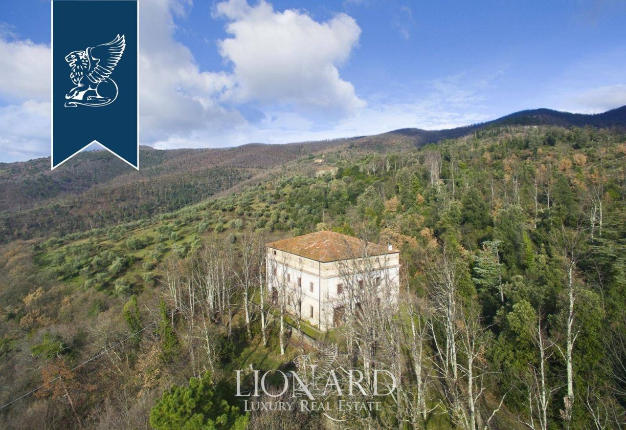 Ферма в Пистое, Италия, 4 135 м² - фото 9