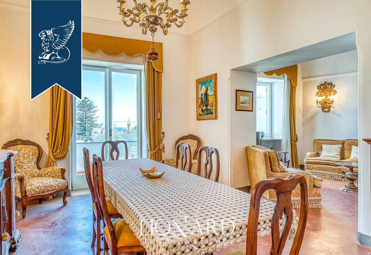 Апартаменты на Капри, Италия, 450 м² - фото 10