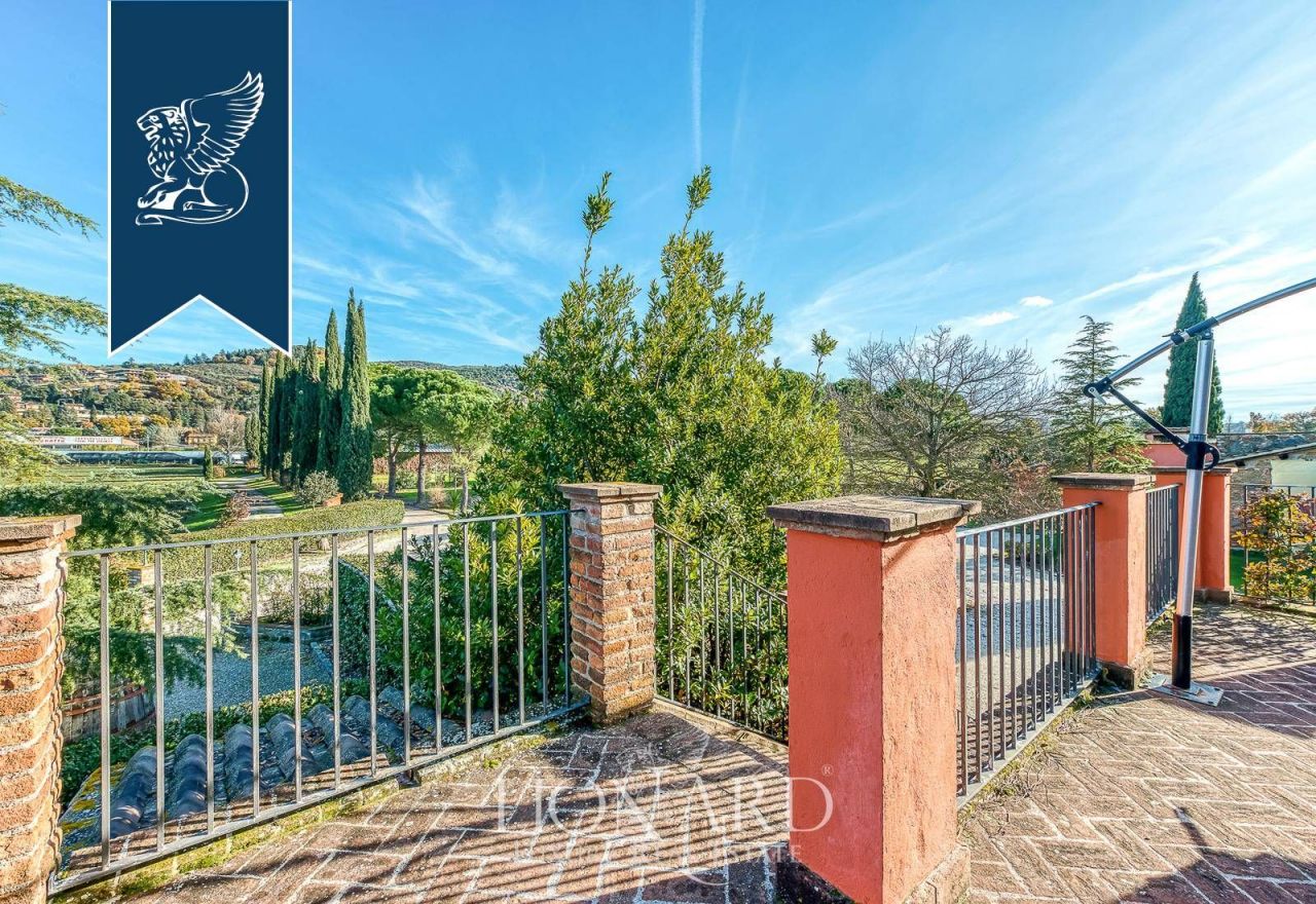 Ферма в Беттоне, Италия, 1 900 м² - фото 10