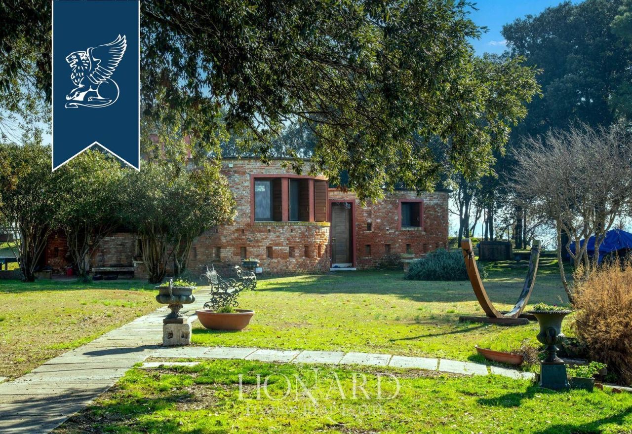 Вилла в Венеции, Италия, 215 м² - фото 11