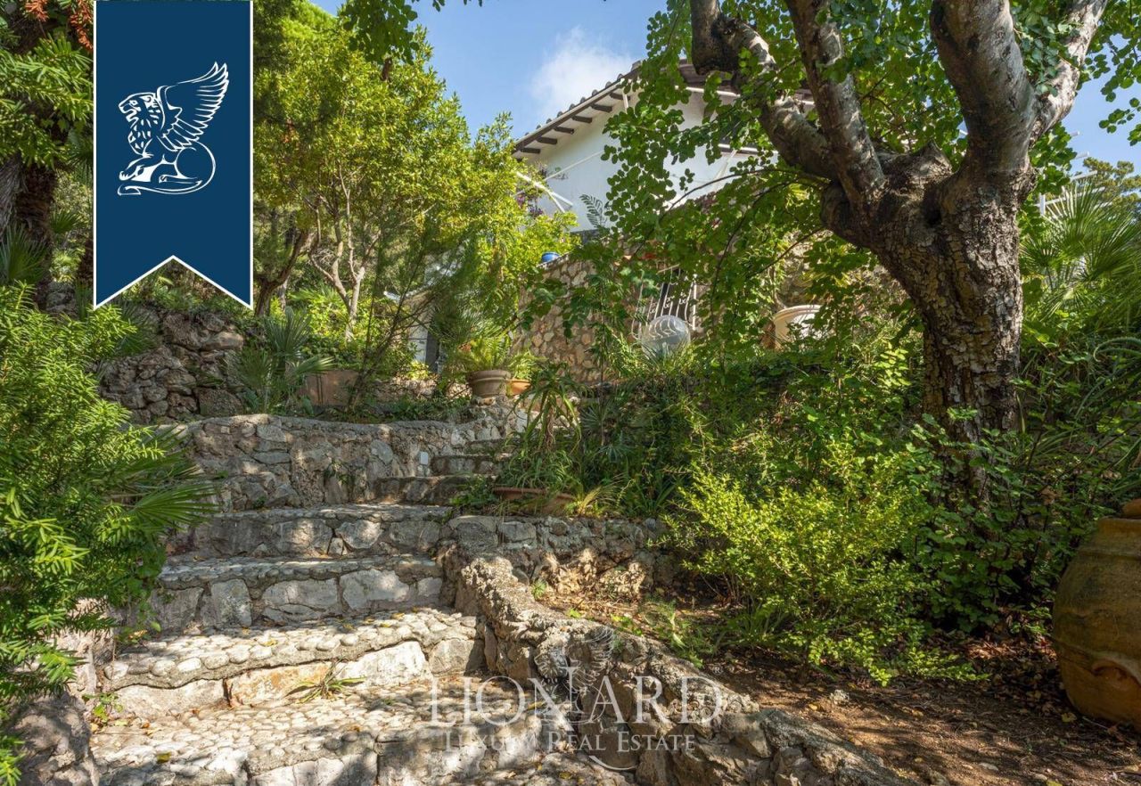 Вилла в Сан-Феличе-Чирчео, Италия, 240 м² - фото 11