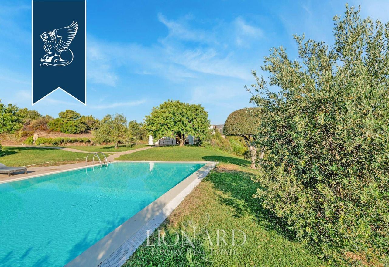 Вилла в Ольбии, Италия, 200 м² - фото 11