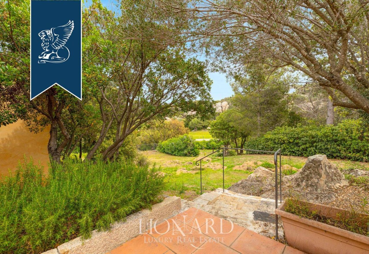 Вилла в Порто Черво, Италия, 230 м² - фото 11