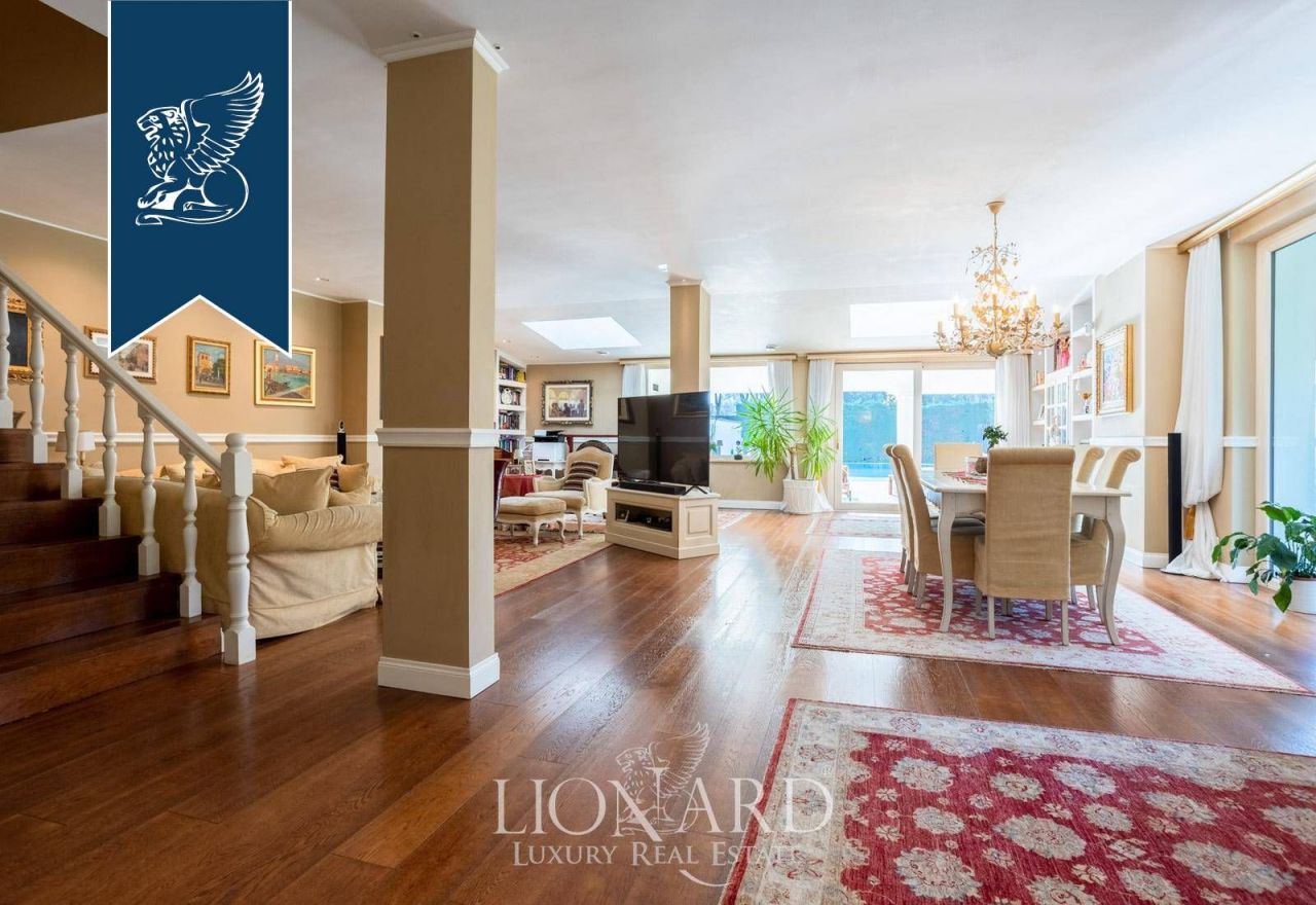 Вилла в Риме, Италия, 450 м² - фото 11