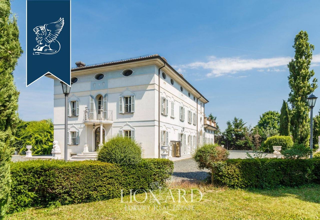 Вилла в Реджо-Эмилии, Италия, 800 м² - фото 11