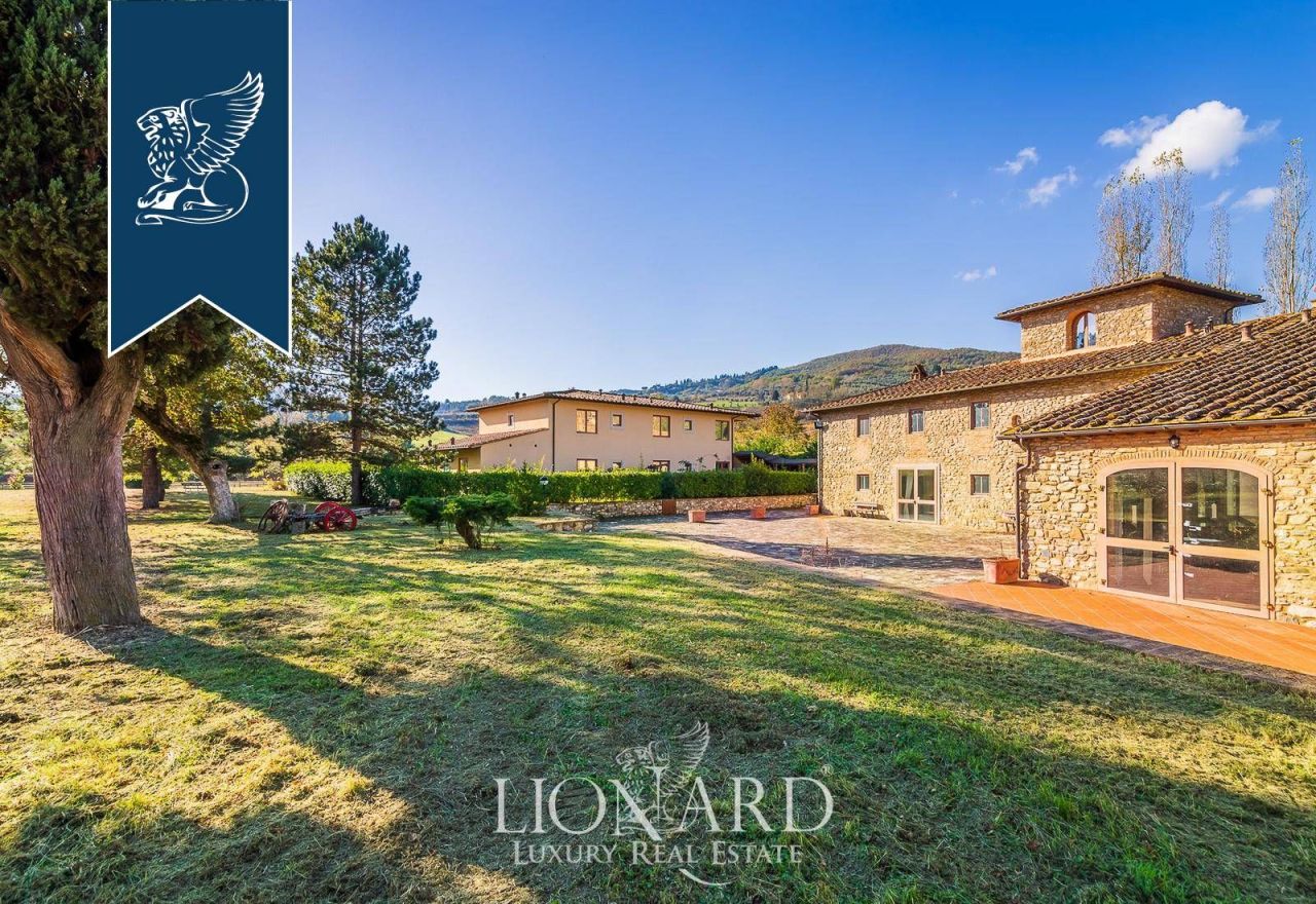 Отель, гостиница в Понтассьеве, Италия, 1 000 м² - фото 11