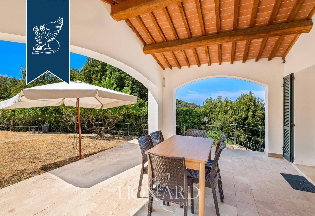 Вилла в Ливорно, Италия, 250 м² - фото 11