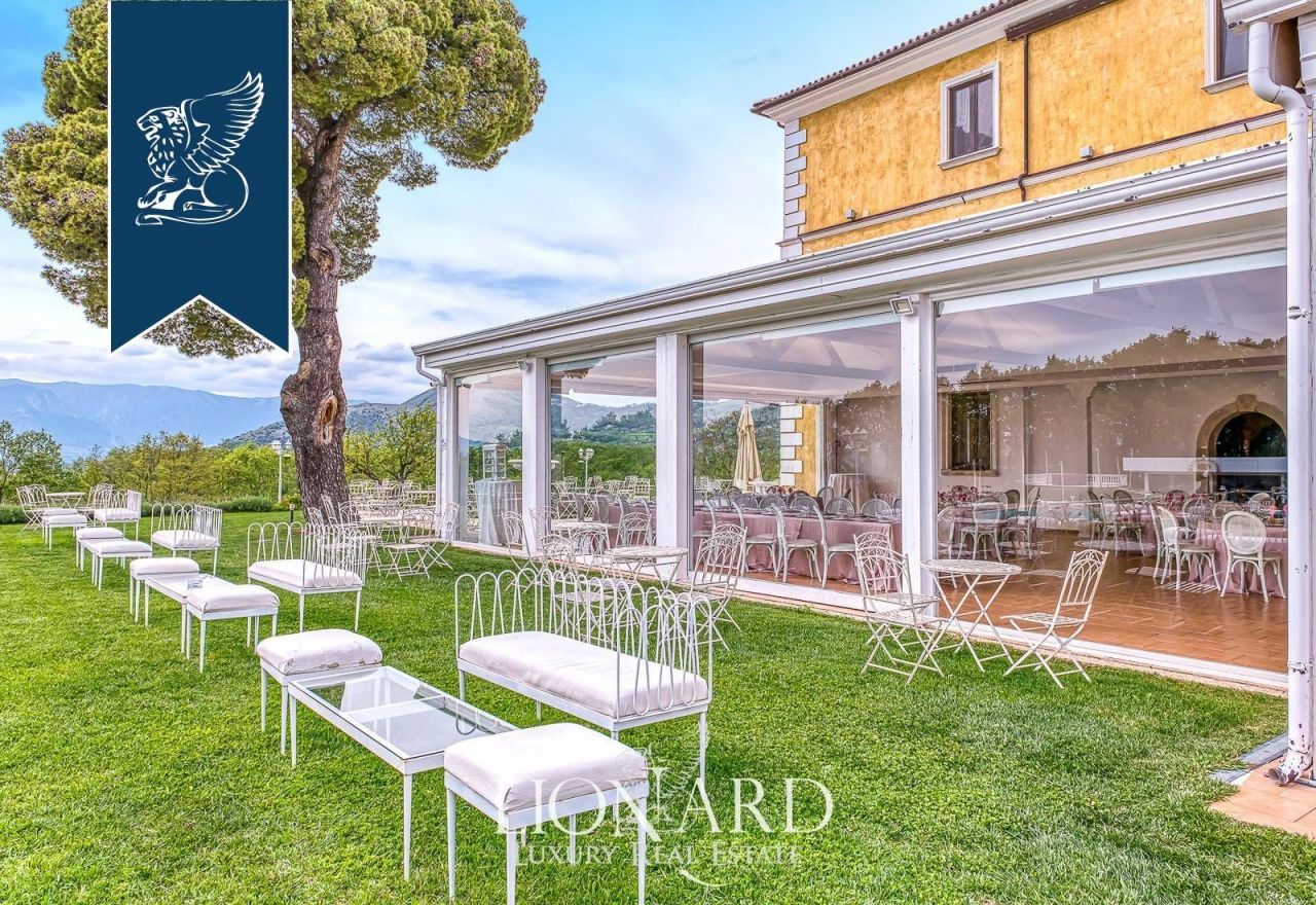 Вилла в Салерно, Италия, 5 500 м² - фото 11