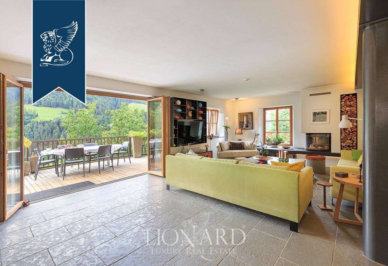 Вилла в Больцано, Италия, 950 м² - фото 11