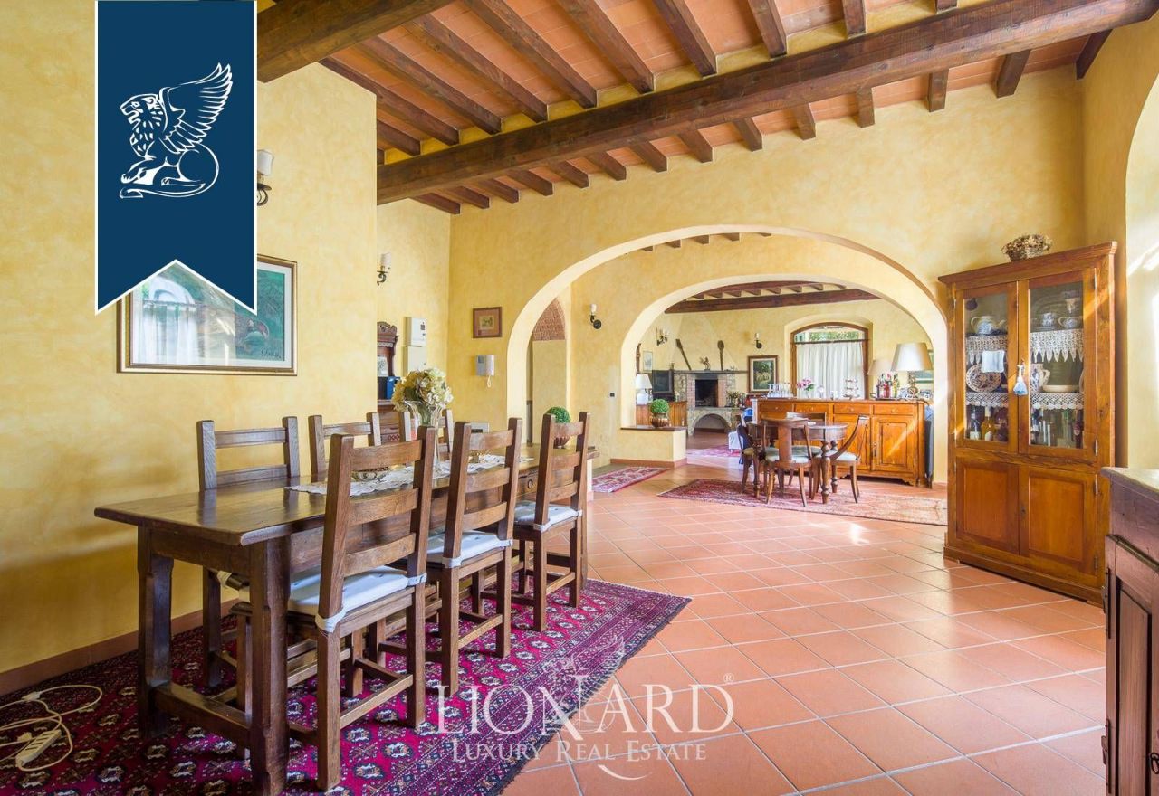 Вилла во Флоренции, Италия, 600 м² - фото 11