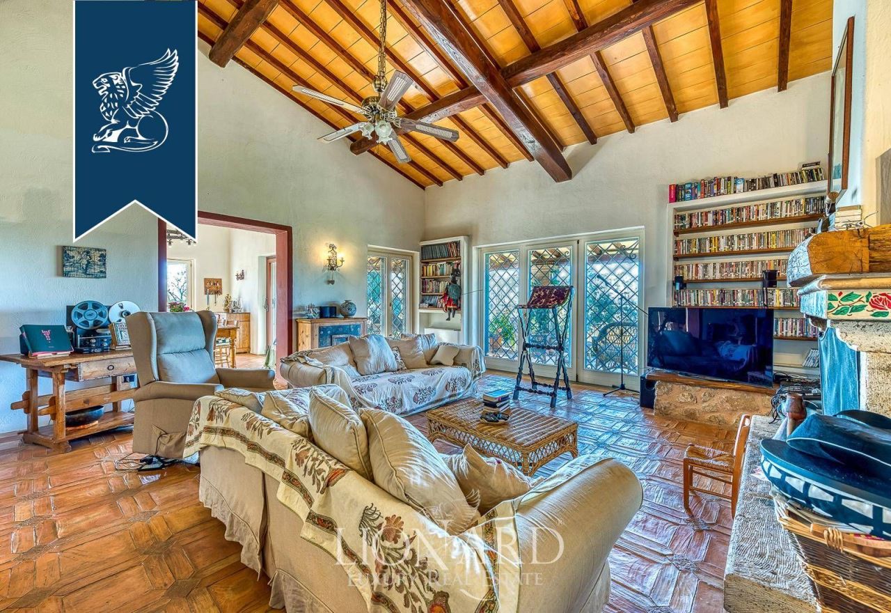 Вилла в Монтальто-ди-Кастро, Италия, 600 м² - фото 11