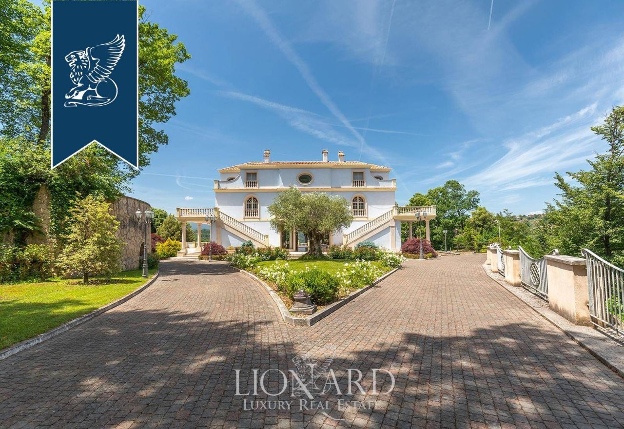 Вилла в Риме, Италия, 2 000 м² - фото 11