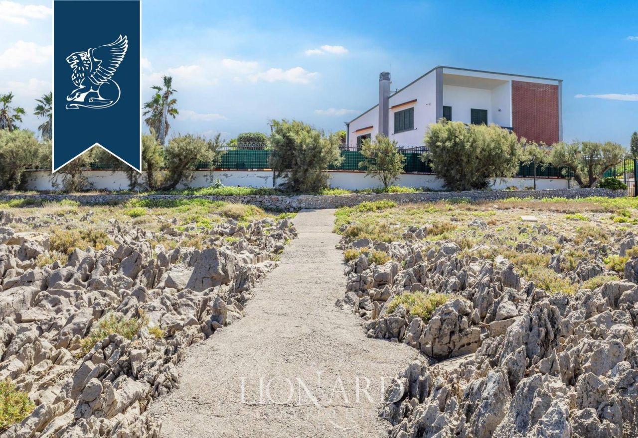 Вилла в Палермо, Италия, 350 м² - фото 11