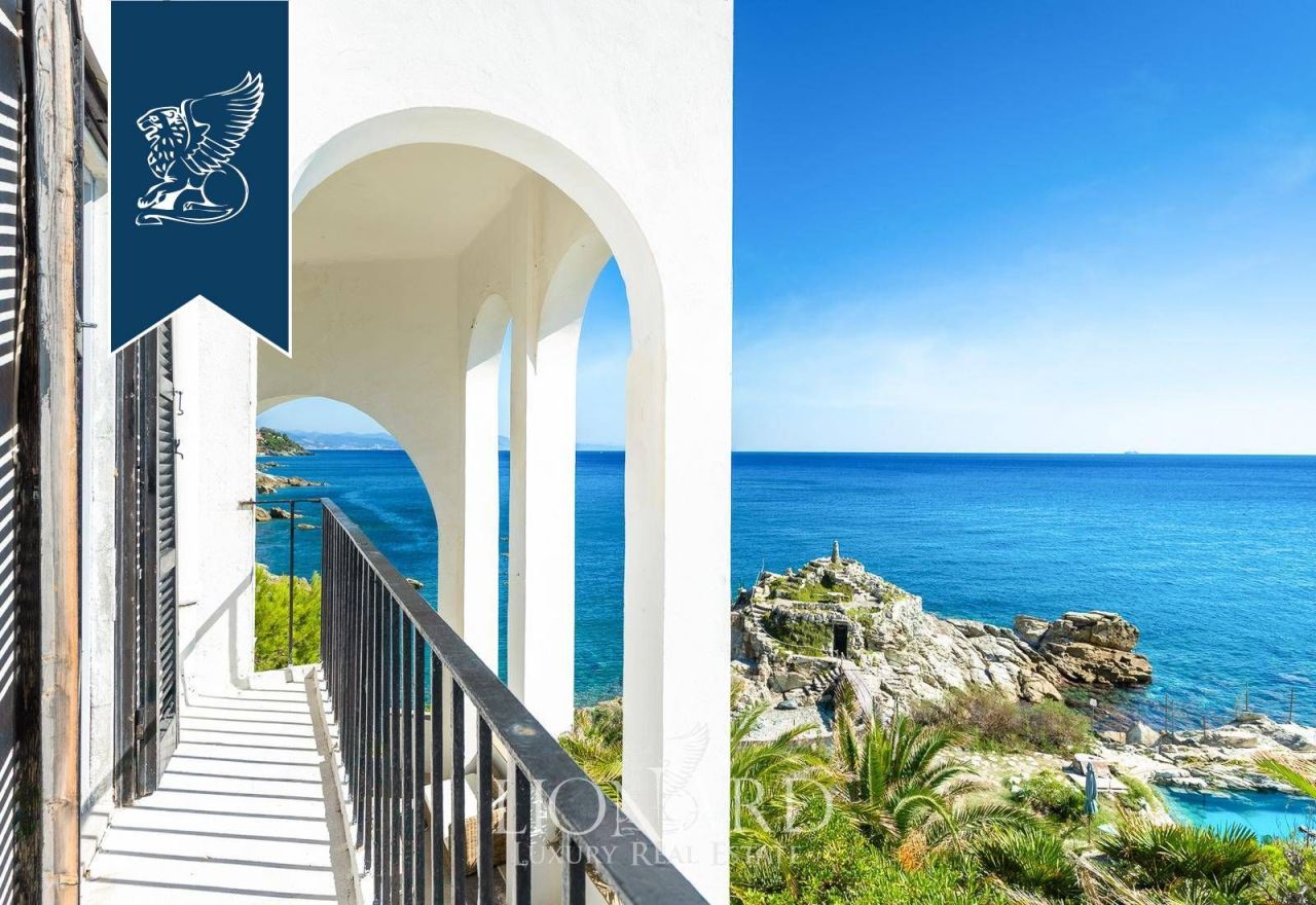 Вилла в Варацце, Италия, 750 м² - фото 11