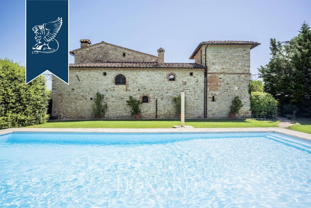 Ферма в Сиене, Италия, 800 м² - фото 11