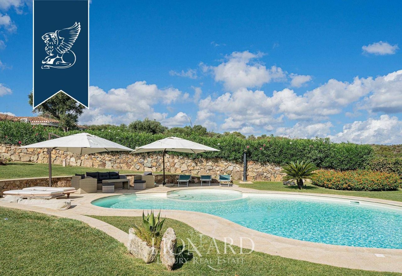 Вилла в Палау, Италия, 200 м² - фото 11