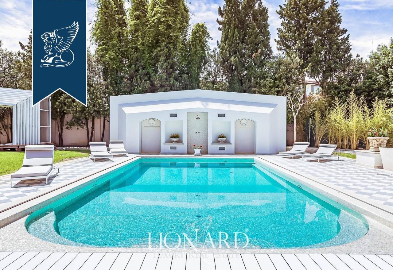 Вилла во Флоренции, Италия, 750 м² - фото 11