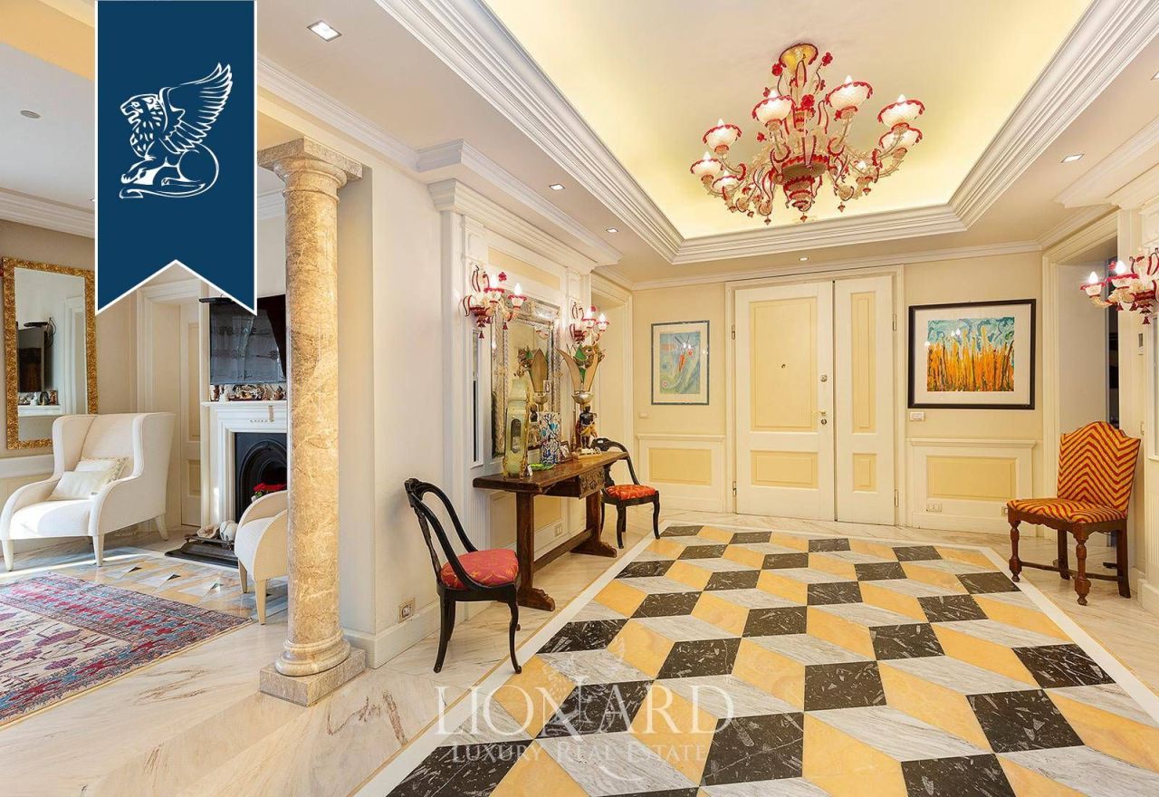 Вилла в Венеции, Италия, 600 м² - фото 11