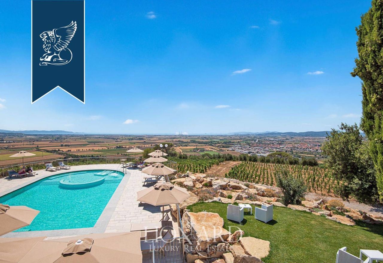 Дом в Кампилья-Мариттиме, Италия, 2 200 м² - фото 11