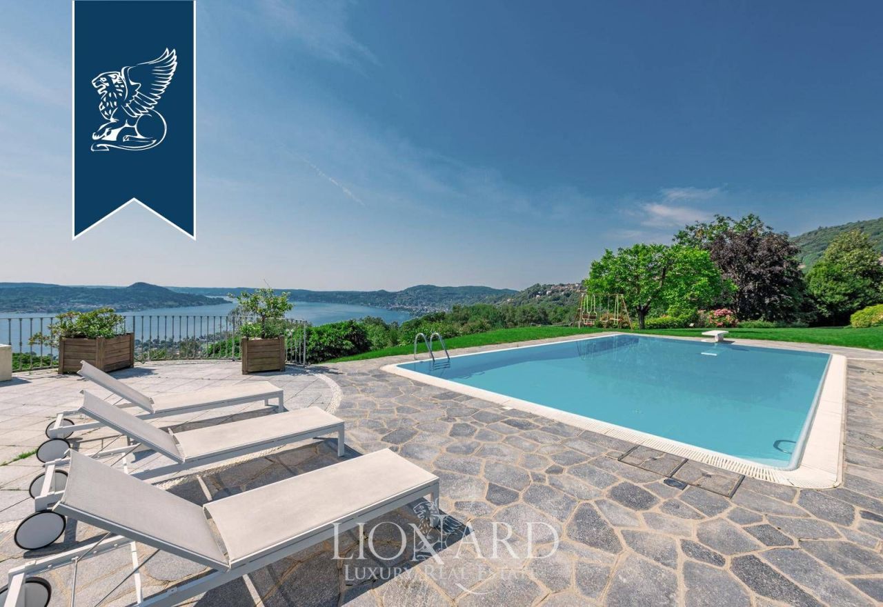 Вилла в Лезе, Италия, 360 м² - фото 11