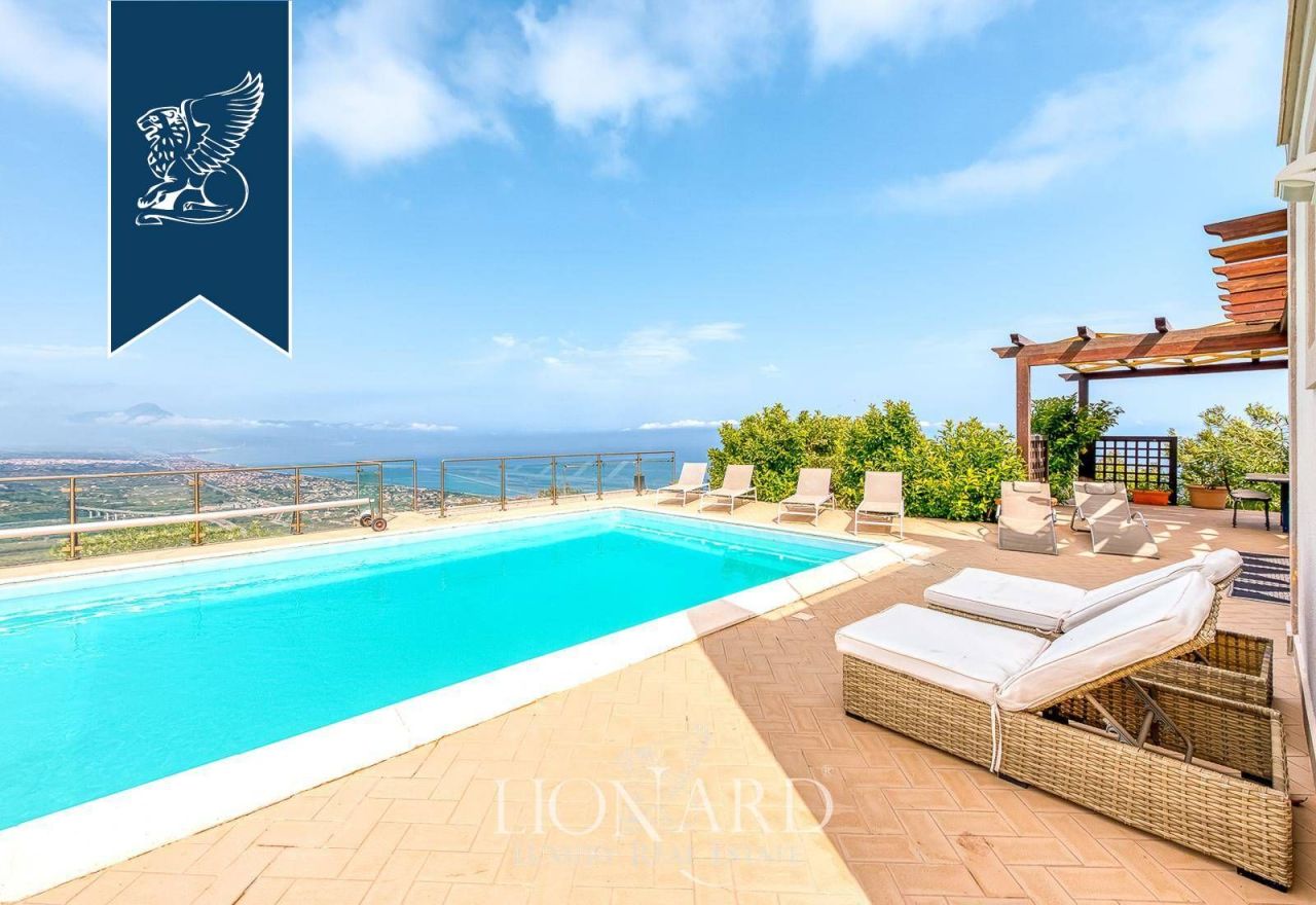 Вилла в Чефалу, Италия, 262 м² - фото 11