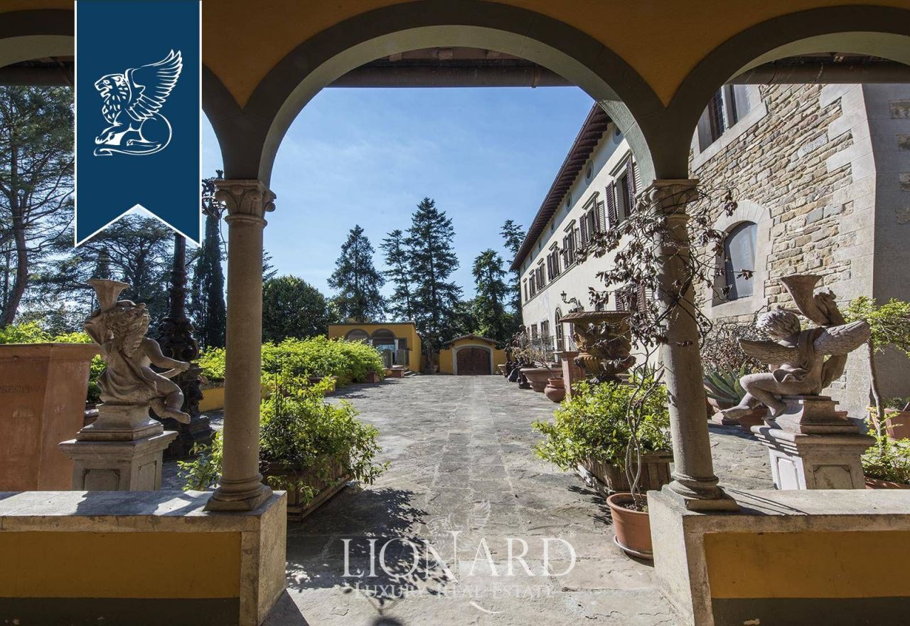 Вилла во Флоренции, Италия, 1 000 м² - фото 11