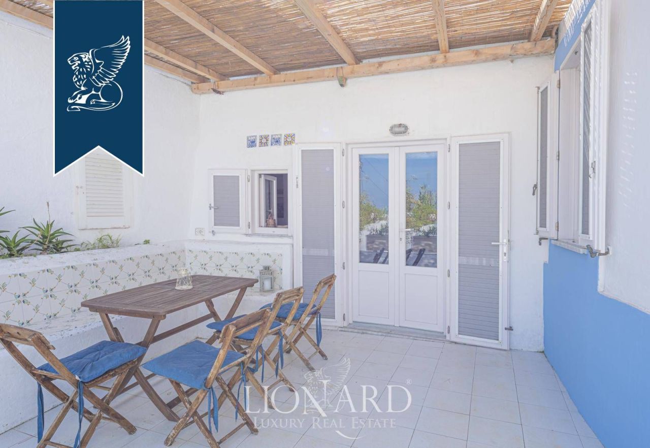 Вилла в Латина, Италия, 233 м² - фото 11