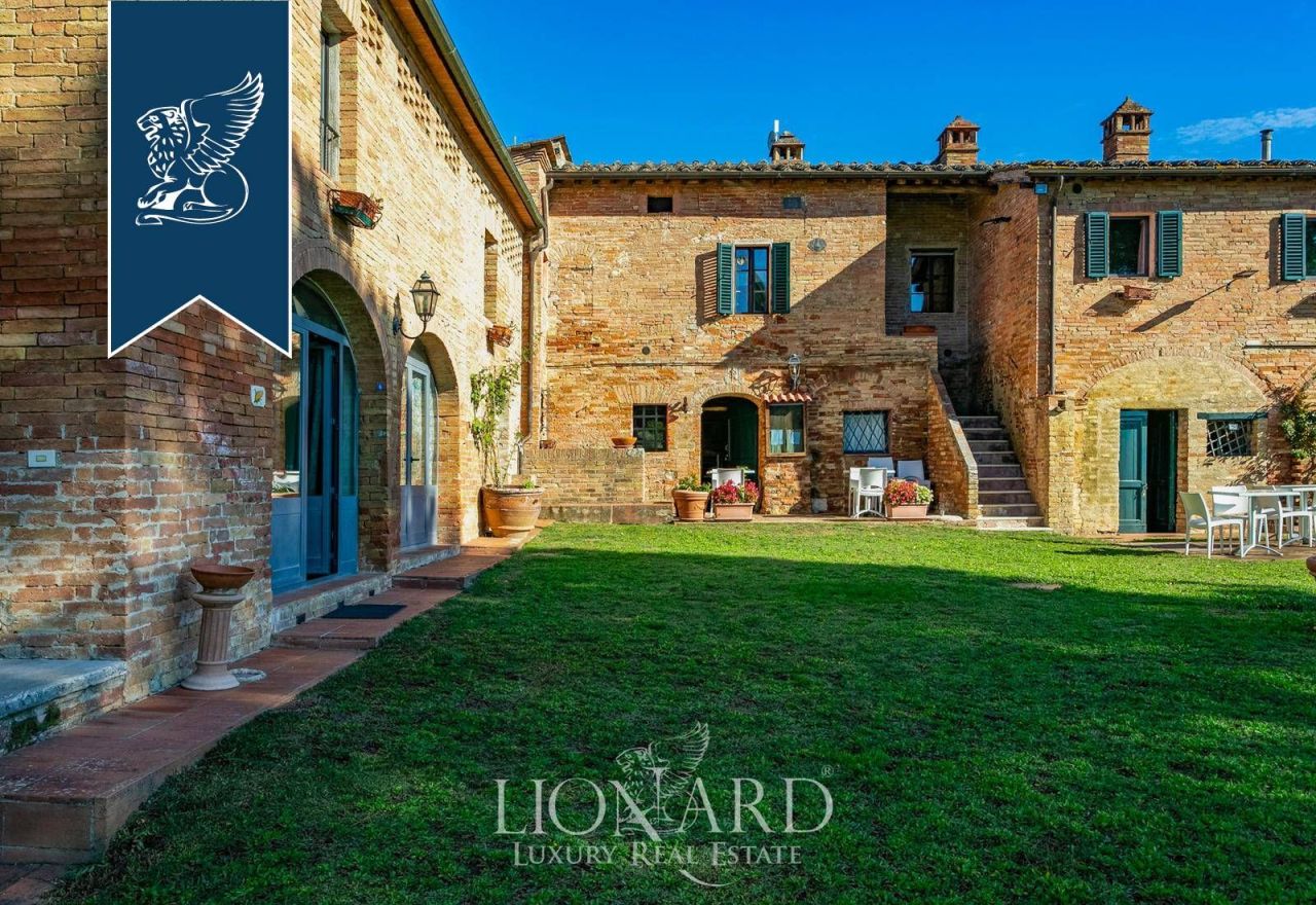 Ферма в Сиене, Италия, 650 м² - фото 11